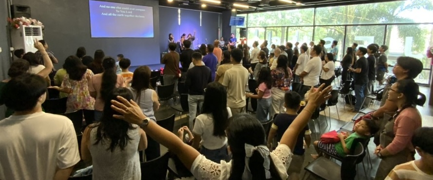SALT Church community welcoming visitors